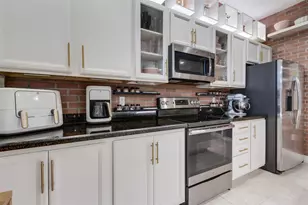 12467 NW 17th Ct, Pembroke Pines, FL 33028 - Photo 22