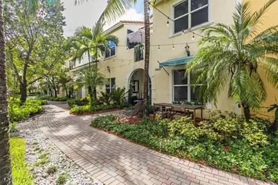 12467 NW 17th Court, Pembroke Pines, FL 33028 - Photo 6
