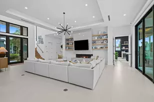 2420 NE 48th St, Pompano Beach, FL 33064 - Photo 16