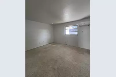 598 Douglas Road #3, Opa Locka, FL 33054 - Photo 4