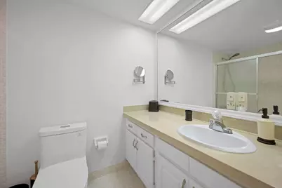 2901 S Palm Aire Drive #502, Pompano Beach, FL 33069 - Photo 16