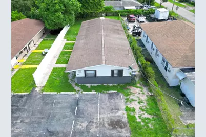 404 NE 4th Street, Pompano Beach, FL 33060 - Photo 2