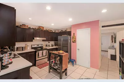 3660 NW 80th Avenue #A-b, Coral Springs, FL 33065 - Photo 8