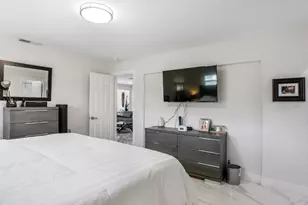 2051 NW 93rd Ln, Sunrise, FL 33322 - Photo 34