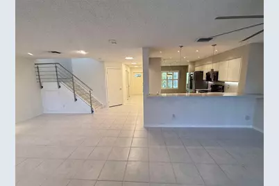 1654 SW 109th Terrace, Davie, FL 33324 - Photo 4