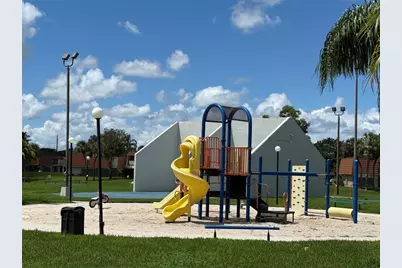 1654 SW 109th Terrace, Davie, FL 33324 - Photo 24