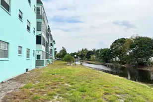 4141 NW 44th Ave, Lauderdale Lakes, FL 33319 - Photo 10