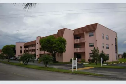 9481 Sunrise Lakes Boulevard #310, Sunrise, FL 33322 - Photo 14