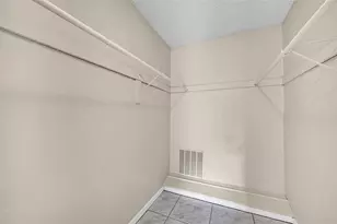 9460 Sunrise Lakes Blvd, Sunrise, FL 33322 - Photo 34