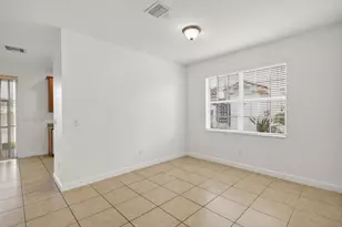 7029 Ambrosia Ln, Naples, FL 34119 - Photo 4