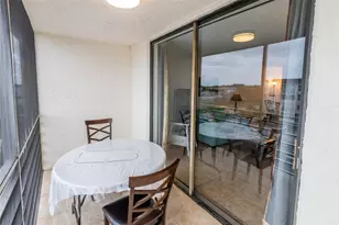 2840 Somerset Dr, Fort Lauderdale, FL 33311 - Photo 16