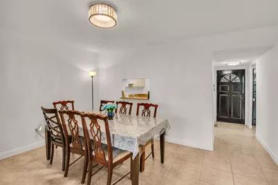 2840 Somerset Drive #403, Lauderdale Lakes, FL 33311 - Photo 8