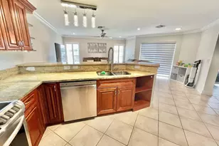 3350 Turtle Cove, West Palm Beach, FL 33411 - Photo 14