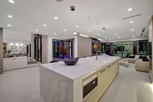 2533 Aqua Vista Blvd, Fort Lauderdale, FL 33301 - Photo 90