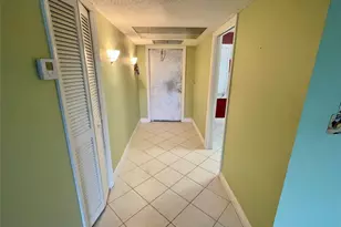 3151 S Palm Aire Dr Unit, Pompano Beach, FL 33069 - Photo 4