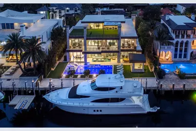 2437 Delmar Place, Fort Lauderdale, FL 33301 - Photo 2