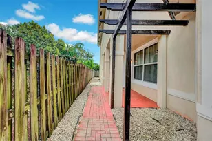 1216 NW 2nd Ave, Fort Lauderdale, FL 33311 - Photo 2