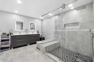 18811 NW 80th Ave, Hialeah, FL 33015 - Photo 58