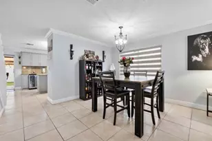 18811 NW 80th Ave, Hialeah, FL 33015 - Photo 20
