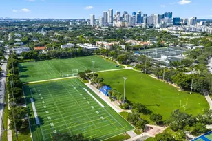 1401 NE 9th St, Fort Lauderdale, FL 33304 - Photo 52