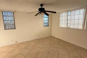 1811 Jefferson St, Hollywood, FL 33020 - Photo 2