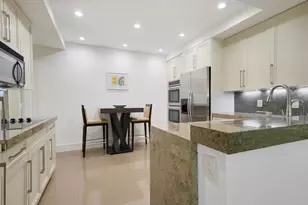 550 SE Mizner Blvd, Boca Raton, FL 33432 - Photo 16