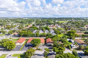 225 NW 12th Ct, Pompano Beach, FL 33060 - Photo 20