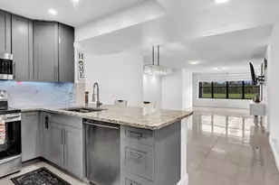 2659 N Carambola Circle, Pompano Beach, FL 33066 - Photo 2