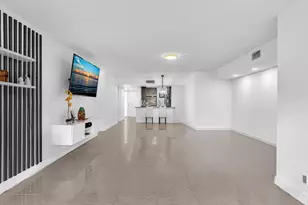 2659 N Carambola Circle, Pompano Beach, FL 33066 - Photo 28
