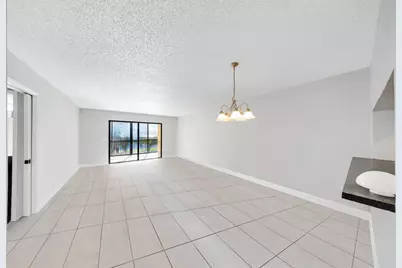 2202 S Cypress Bend Drive #207, Pompano Beach, FL 33069 - Photo 4