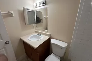 2431 NW 56th Ave, Lauderhill, FL 33313 - Photo 24