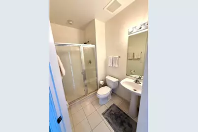 1951 Coral Heights Boulevard #402, Oakland Park, FL 33308 - Photo 16