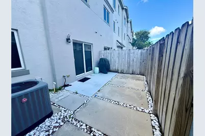 1951 Coral Heights Boulevard #402, Oakland Park, FL 33308 - Photo 16