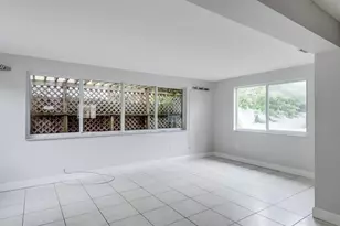 818 N 12th Ave, Hollywood, FL 33019 - Photo 12