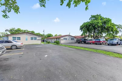 237 NW 12th Court, Pompano Beach, FL 33060 - Photo 2