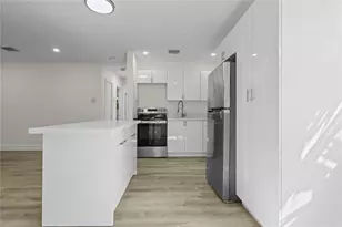 2941 NW 11th Ct, Fort Lauderdale, FL 33311 - Photo 6