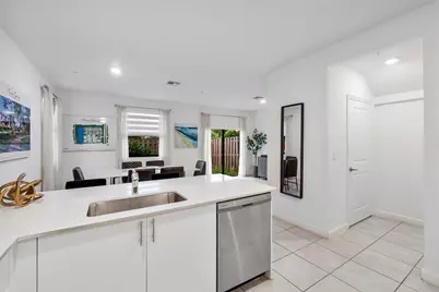 15987 SW 2nd Place, Hollywood, FL 33027 - Photo 12