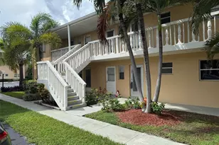 2141 NE 1st Ct, Boynton Beach, FL 33435 - Photo 2