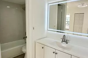 927 Twin Lakes Unit, Coral Springs, FL 33071 - Photo 14