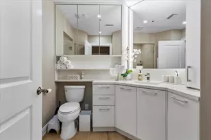 16135 Emerald Estates Dr, Weston, FL 33331 - Photo 24