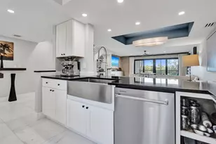 240 Captains Walk, Delray Beach, FL 33483 - Photo 20