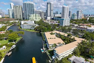 1000 SE 4th St, Fort Lauderdale, FL 33301 - Photo 1