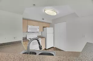 3655 NW Adriatic Ln, Jensen Beach, FL 34957 - Photo 6