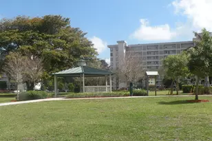 4221 W Palm Aire Dr, Pompano Beach, FL 33069 - Photo 38