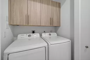 737 SE 1st Ct, Pompano Beach, FL 33060 - Photo 20