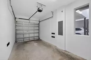 737 SE 1st Ct, Pompano Beach, FL 33060 - Photo 42