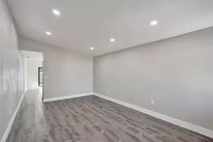 2614 W 65th St, Hialeah, FL 33016 - Photo 10