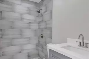 2614 W 65th St, Hialeah, FL 33016 - Photo 22