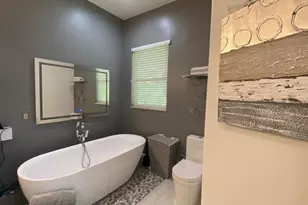 830 Bailey St, Boca Raton, FL 33487 - Photo 12