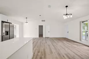 461 SW Meadow Terrace, Port Saint Lucie, FL 34984 - Photo 18